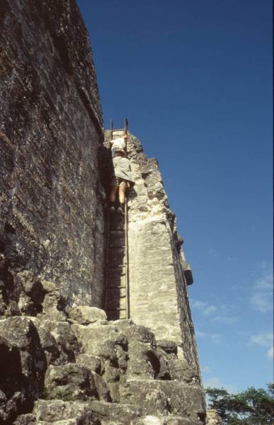 1998-06_12-tikal_052.jpg 1998-06_12-tikal_052.jpg