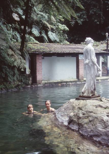 1996-06_06-fuentes_008.jpg 1996-06_06-fuentes_008.jpg