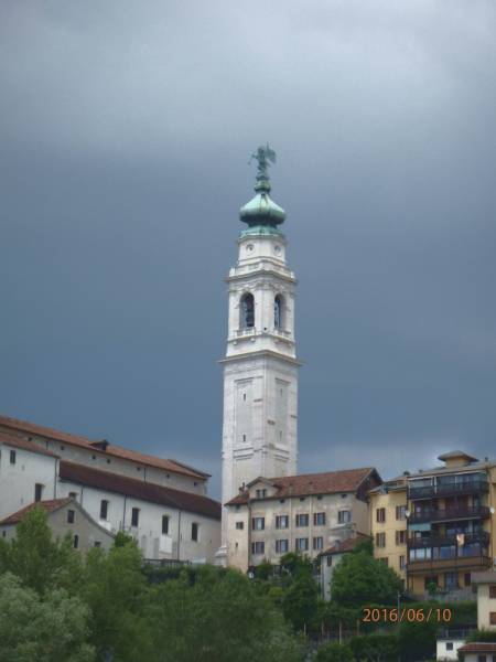 img-010.jpg img-010.jpg