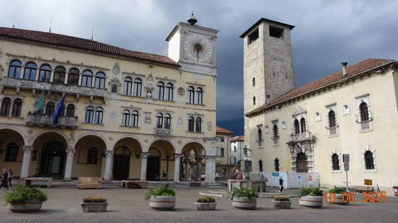 img-015.jpg img-015.jpg