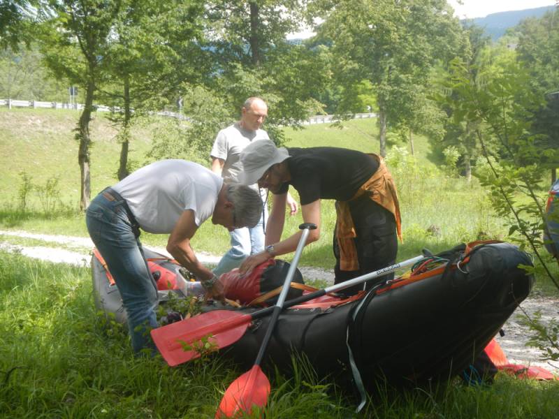 img-012.jpg img-012.jpg
