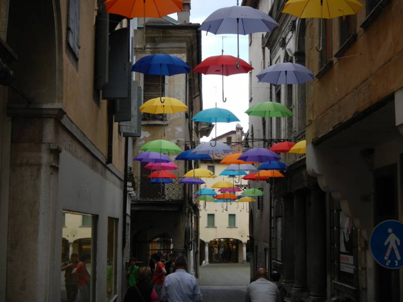 img-021.jpg img-021.jpg