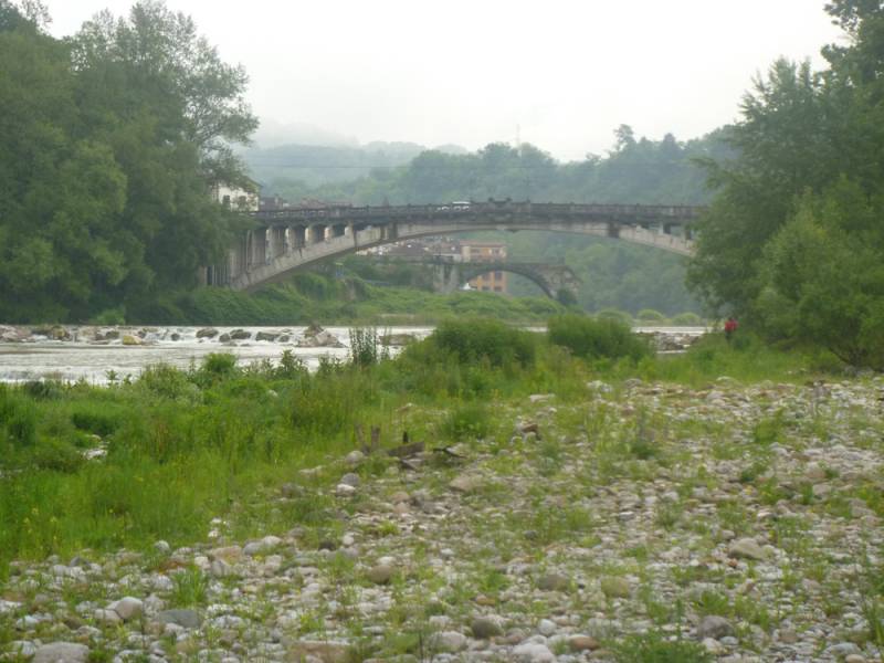 img-028.jpg img-028.jpg