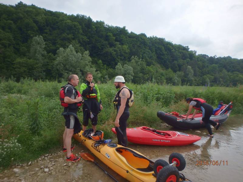 img-035.jpg img-035.jpg