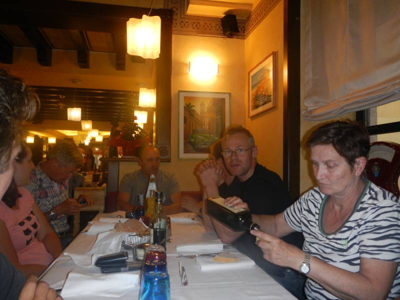 img-022.jpg img-022.jpg